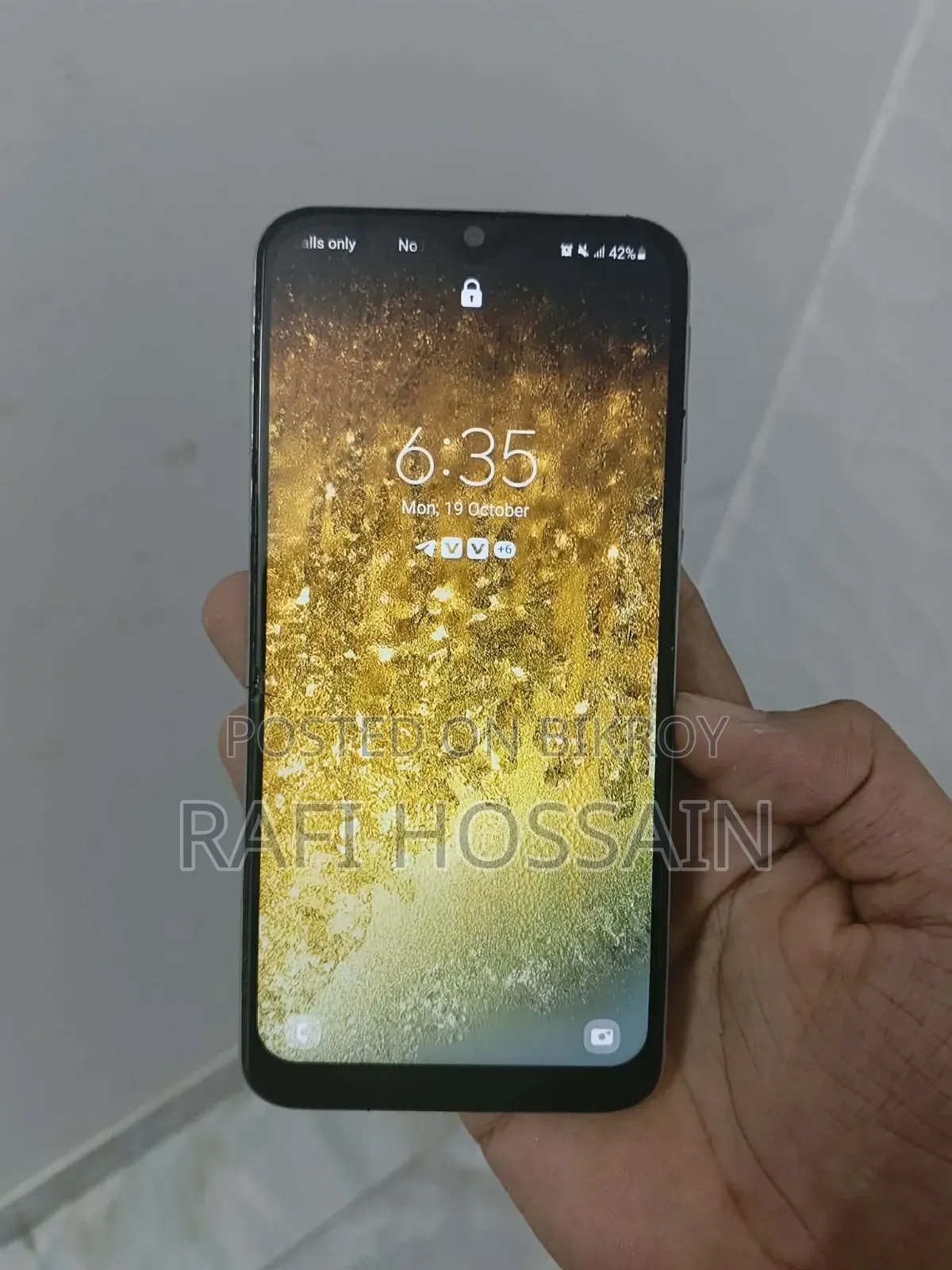 স্যামসাং গ্যালাক্সি এ৪০ ৬৪ জিবি নীল
