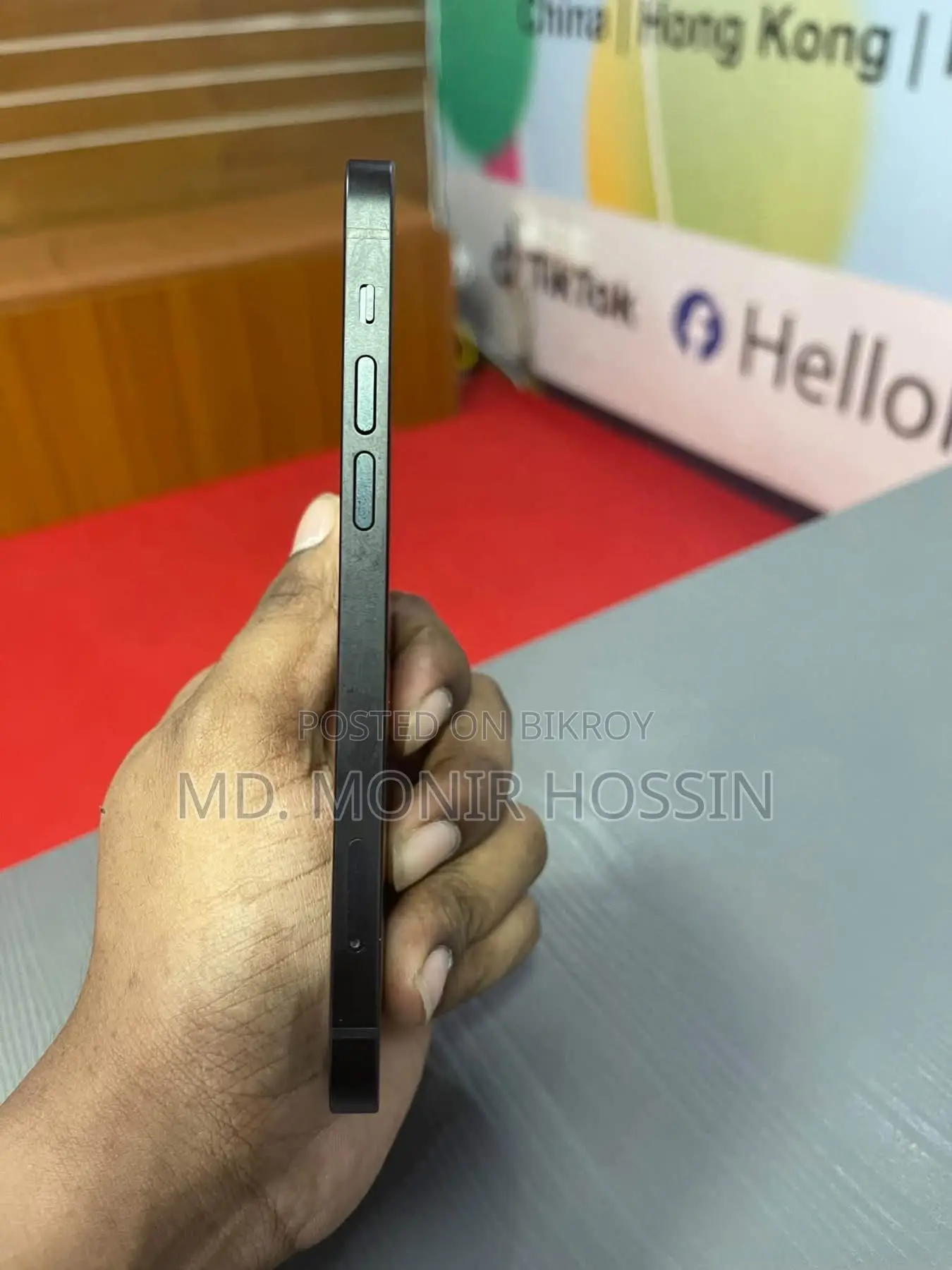 Apple iPhone 12 64 GB Black