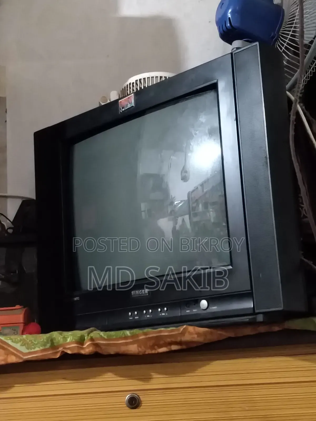২১ ইঞ্চি রঙ্গিল টেলিভিশন বিক্রয় করা হবে লোকেশন এসে দেখে নিবেন
