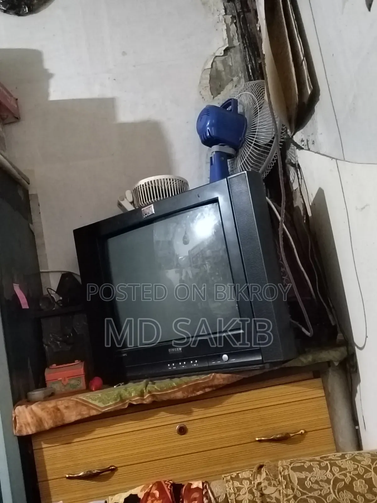 ২১ ইঞ্চি রঙ্গিল টেলিভিশন বিক্রয় করা হবে লোকেশন এসে দেখে নিবেন