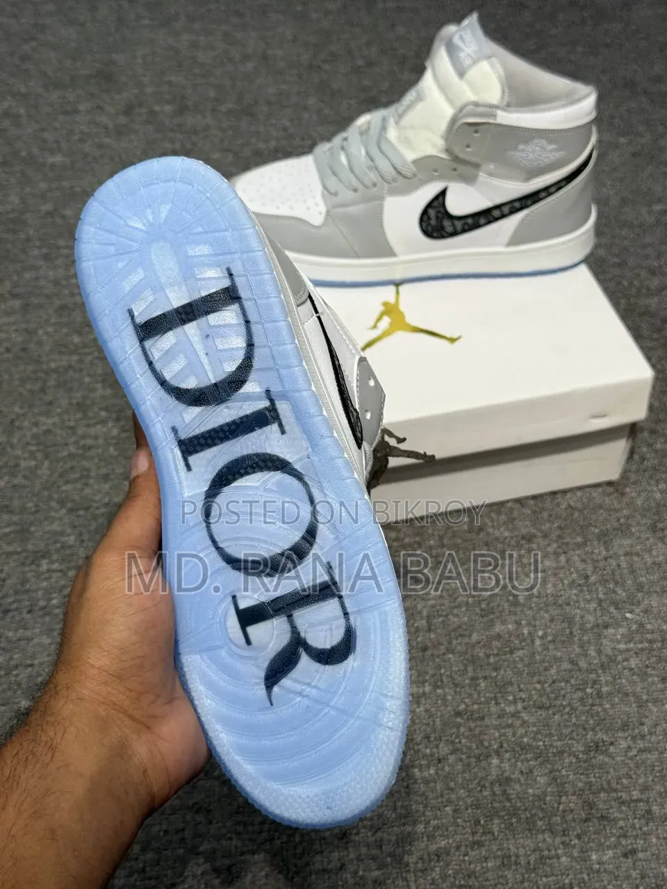 Dior X Air Jordan 1 Retro High (DR001) Sneakers