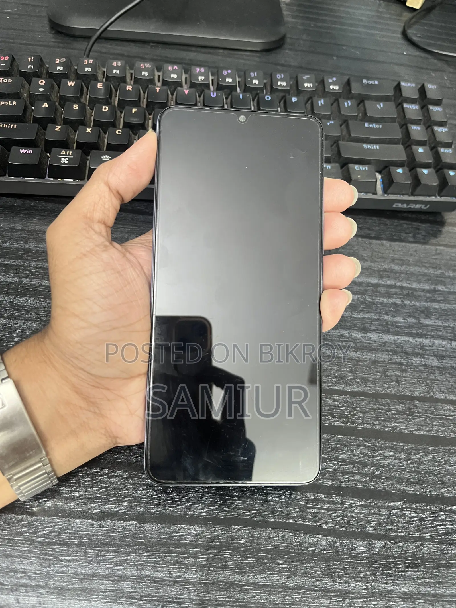 Vivo Y05 64 GB Blue