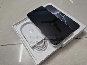 অ্যাপল আইফোন ১৬ প্রো ১২৮ জিবি হোয়াইট