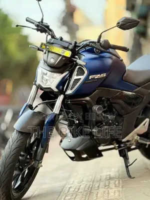 Yamaha FZS V4 ২০২৫ নীল