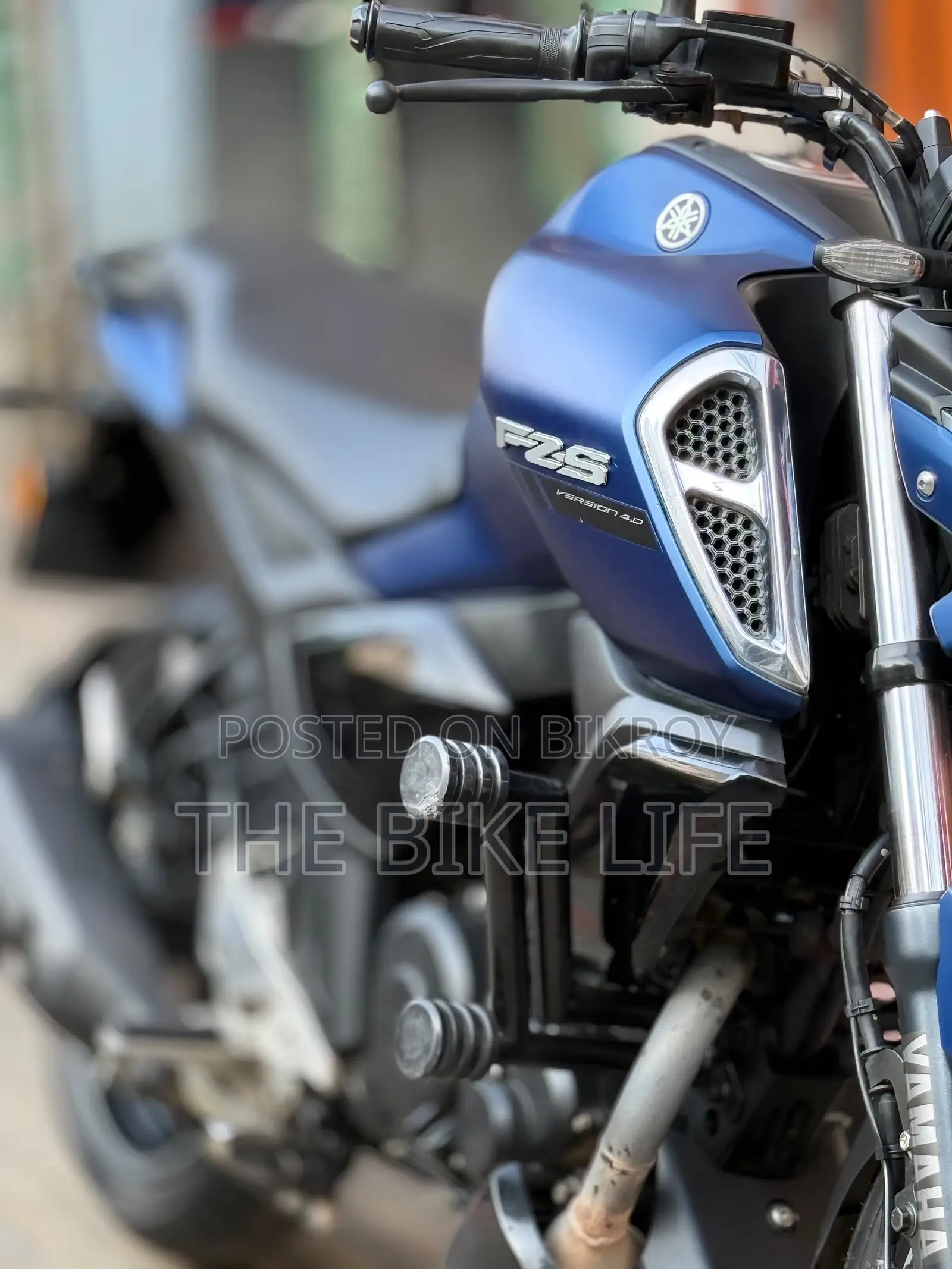Yamaha FZS V4 ২০২৫ নীল
