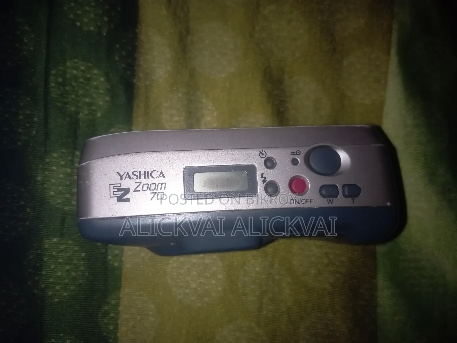Yashica Zoomate 70