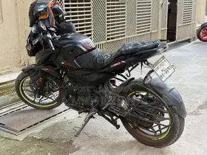 Bajaj Pulsar N160 2023 Black