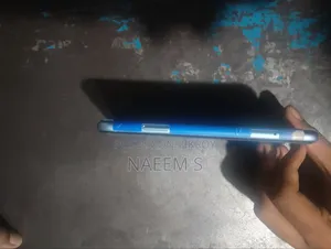 অ্যাপল আইফোন এক্সআর ৬৪ জিবি নীল