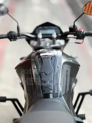 Yamaha FZS V2 2025 Black