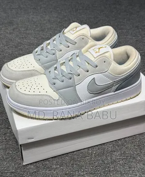 Nike Air Jordan 1 Low "Paris"(JD005) Sneakers