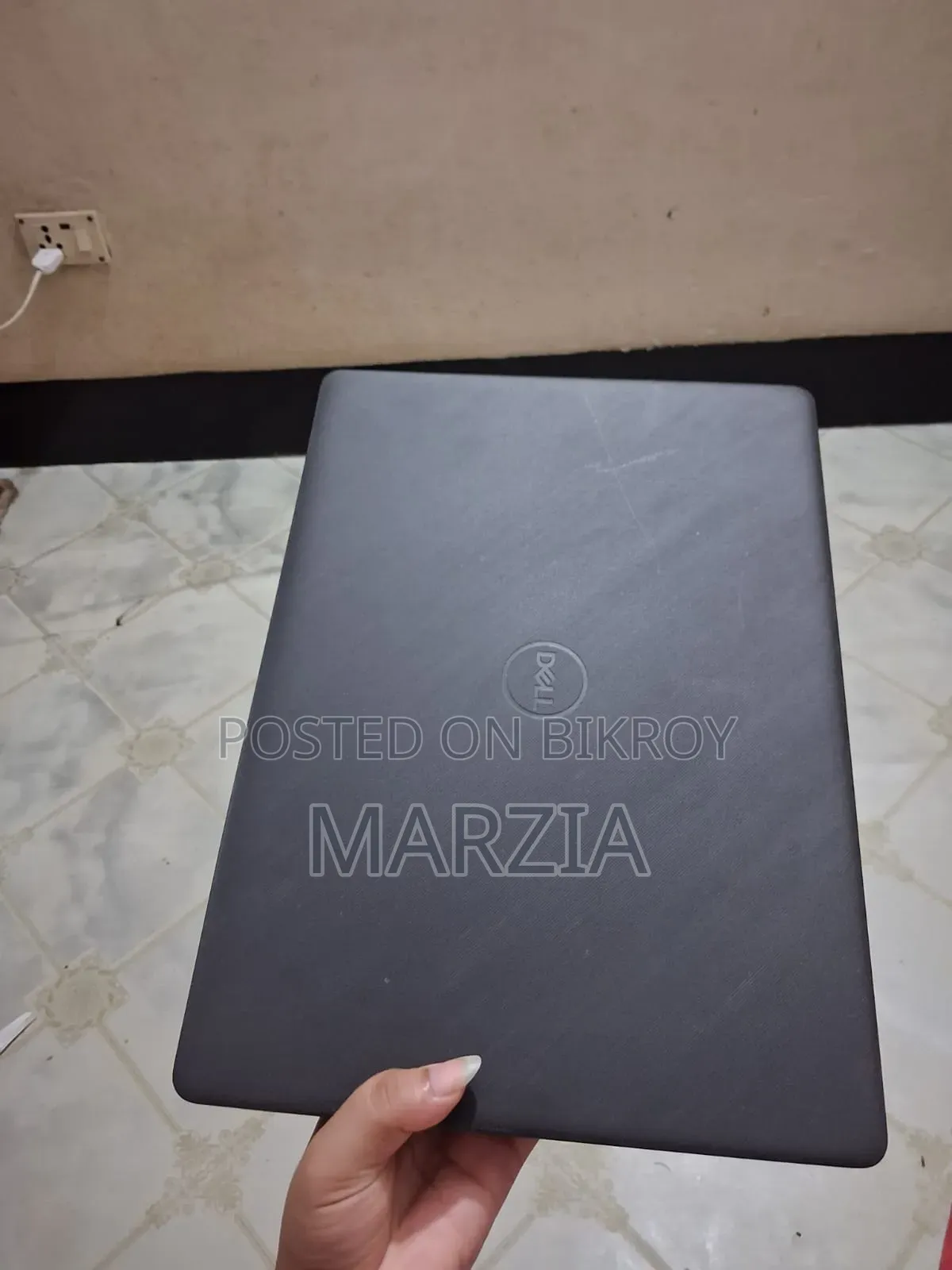 Laptop Dell Vostro 14 3000 4GB Intel Core i3 HDD+SSD 1TB