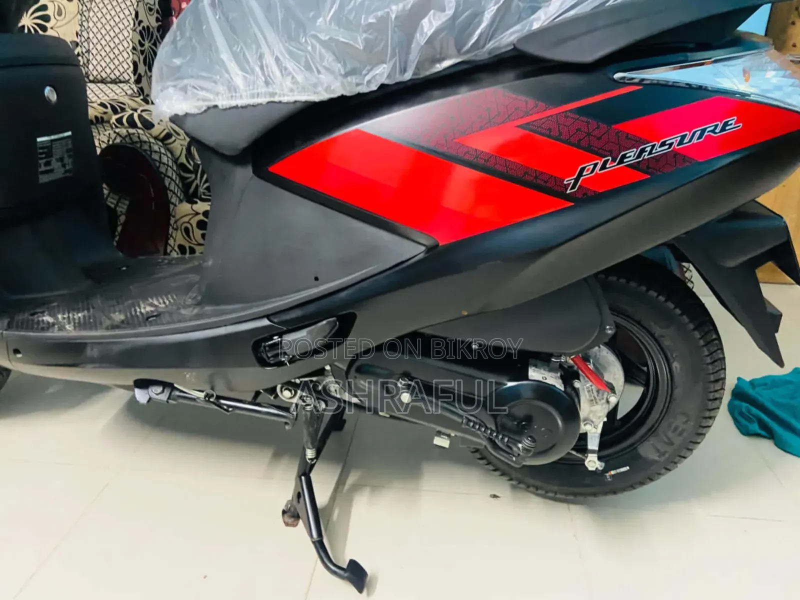 New Hero Pleasure 2019 Black