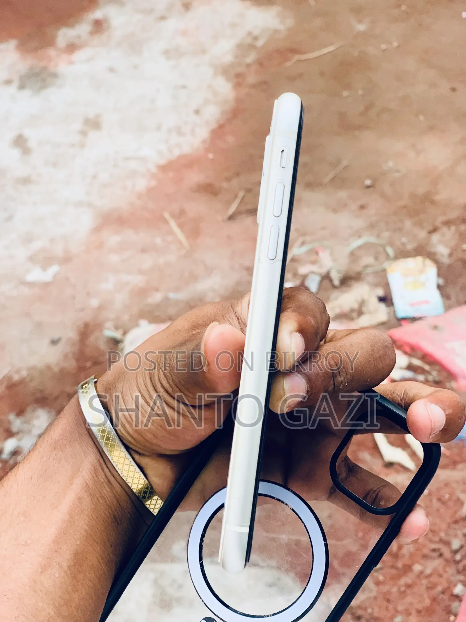 অ্যাপল আইফোন ১১ ১২৮ জিবি হোয়াইট