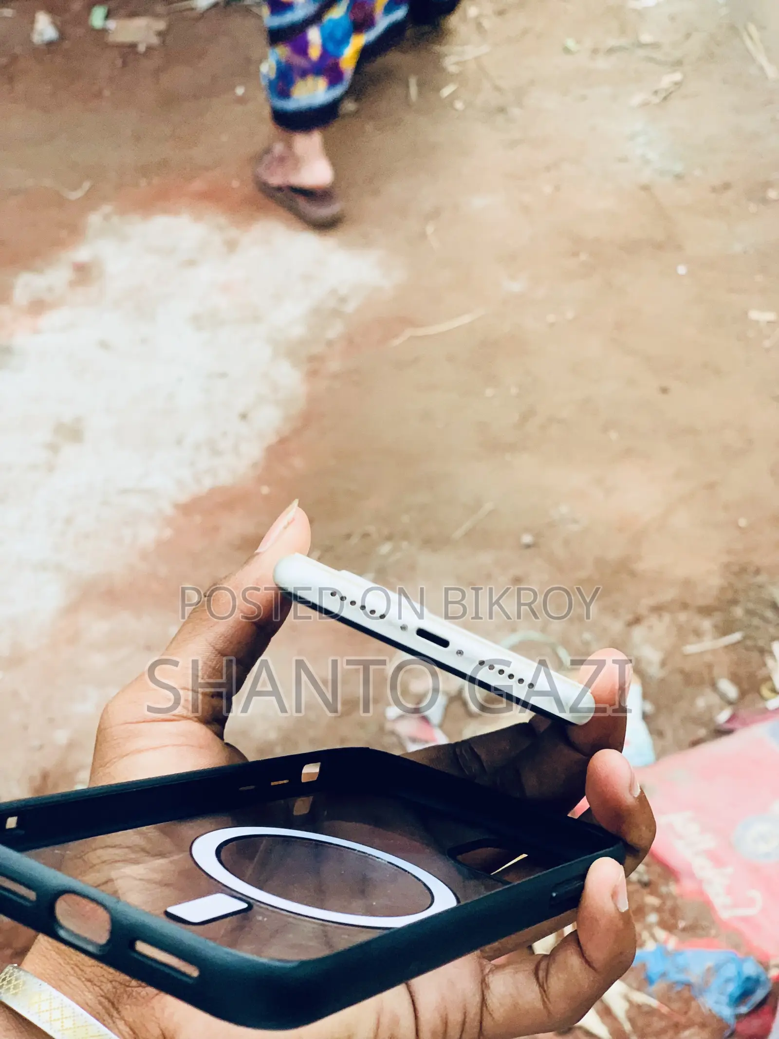 অ্যাপল আইফোন ১১ ১২৮ জিবি হোয়াইট