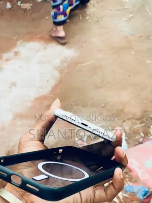 অ্যাপল আইফোন ১১ ১২৮ জিবি হোয়াইট