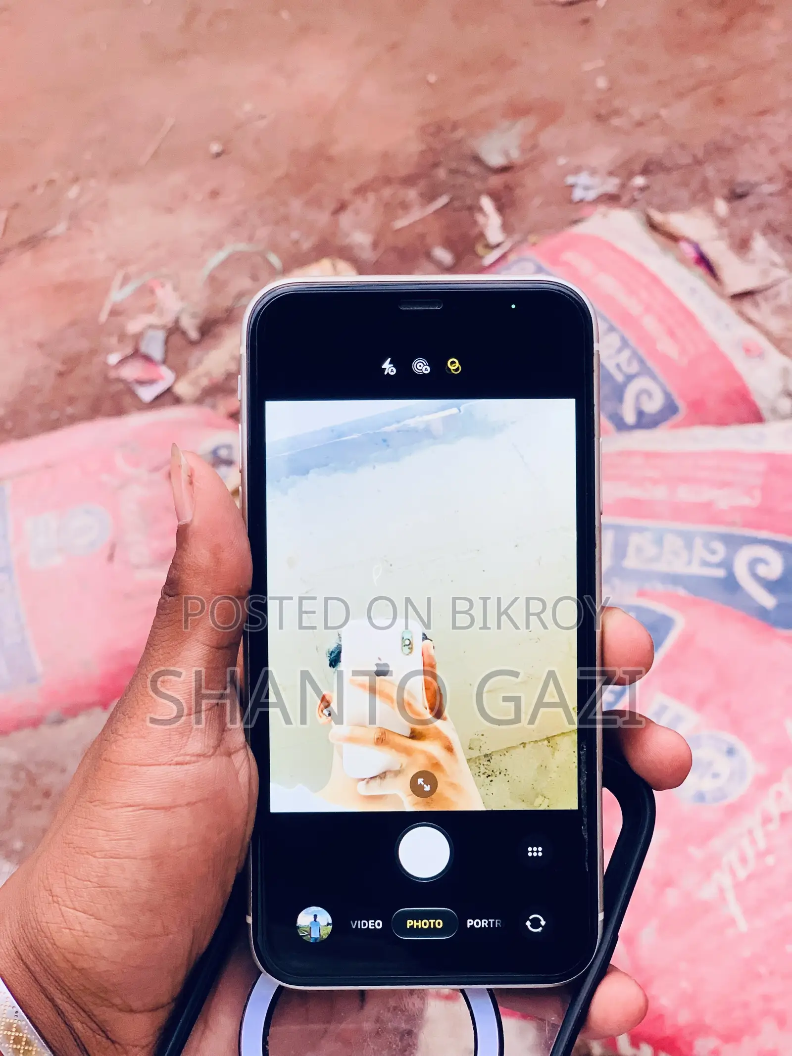 অ্যাপল আইফোন ১১ ১২৮ জিবি হোয়াইট