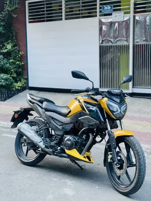 TVS Raider 125 2022 Yellow