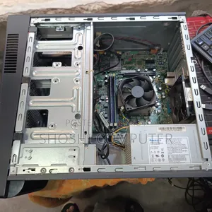 Desktop Computer Lenovo ThinkStation P510 4GB Intel Core i3 SSD 128GB