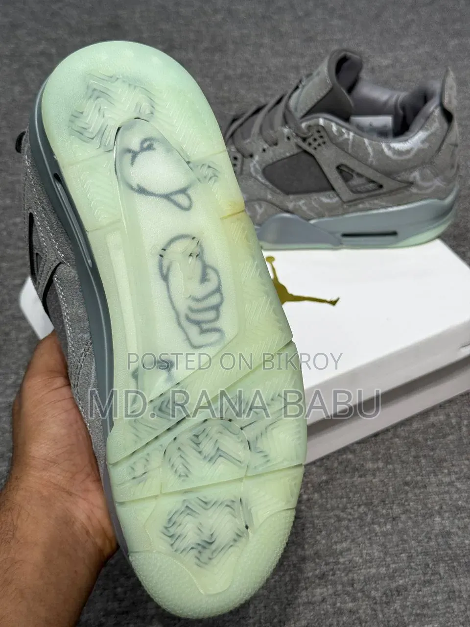KAWS X Air Jordan 4 Retro "Cool Grey"(JD004) Sneakers