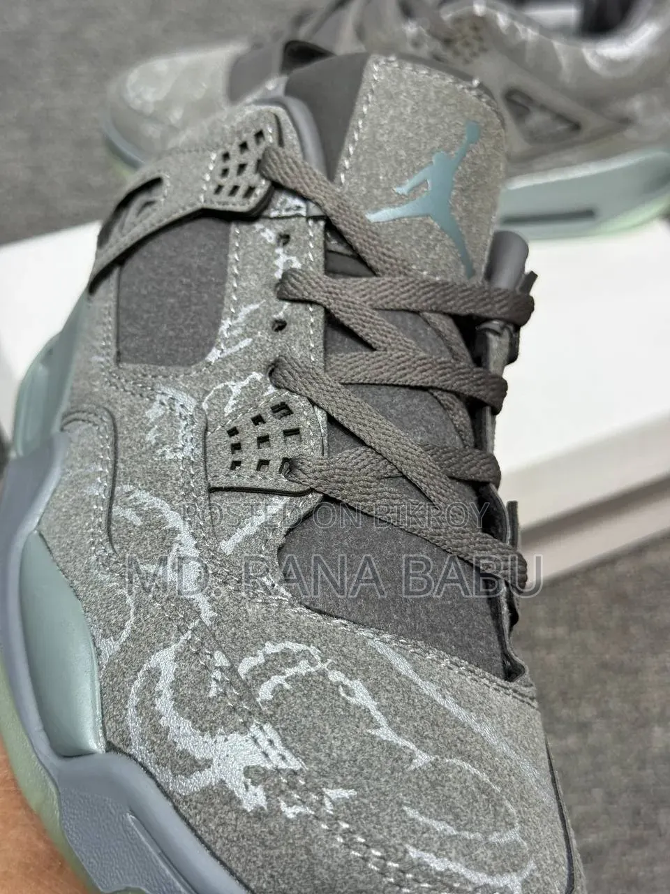 KAWS X Air Jordan 4 Retro "Cool Grey"(JD004) Sneakers