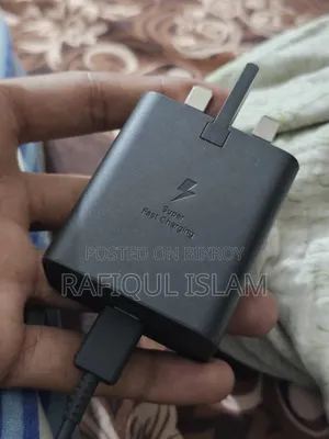চার্জার্স এবং পাওয়ার অ্যাডাপ্টার্স