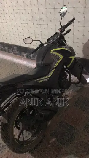 নতুন হোন্ডা হর্নেট ২০১৮ গ্রে