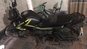 নতুন হোন্ডা হর্নেট ২০১৮ গ্রে