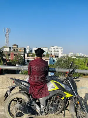 নতুন হোন্ডা হর্নেট ২০১৮ গ্রে