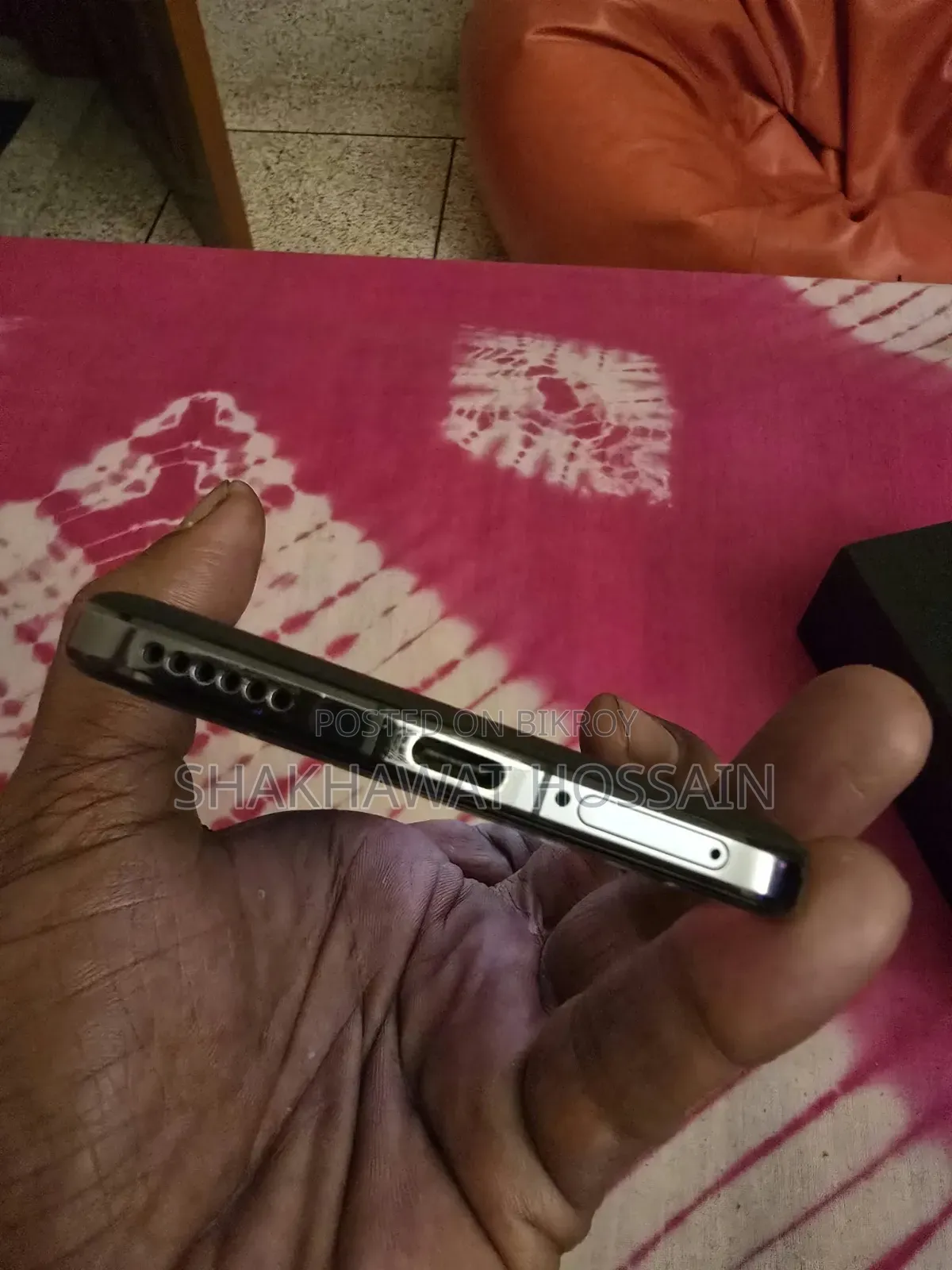 অনার ম্যাজিক৬ ২৫৬ জিবি ব্ল্যাক