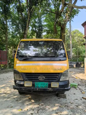 টাটা সুপার এেস)
