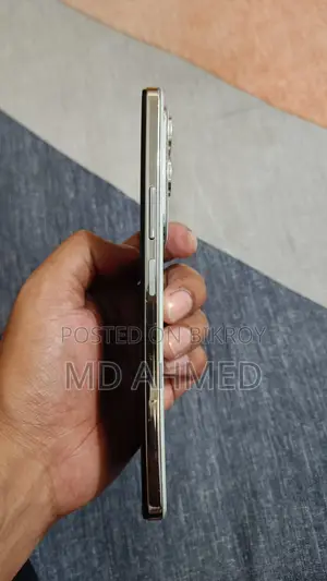 Vivo Y29 ১২৮ জিবি হোয়াইট