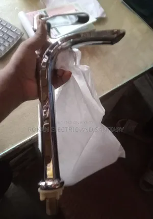 ইলেকট্রিক্যাল এবং স্যানিটারি সার্ভিস