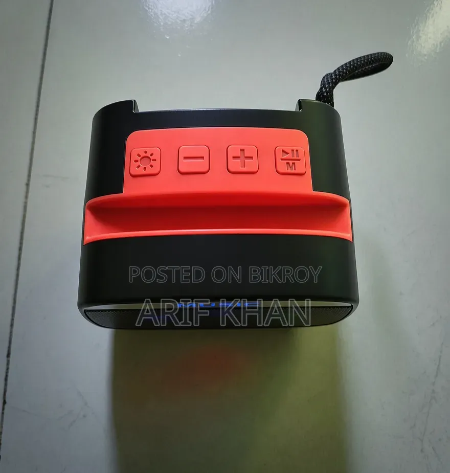 স্টাইলিশ ব্লুটুথ স্পিকার বিক্রি হবে।