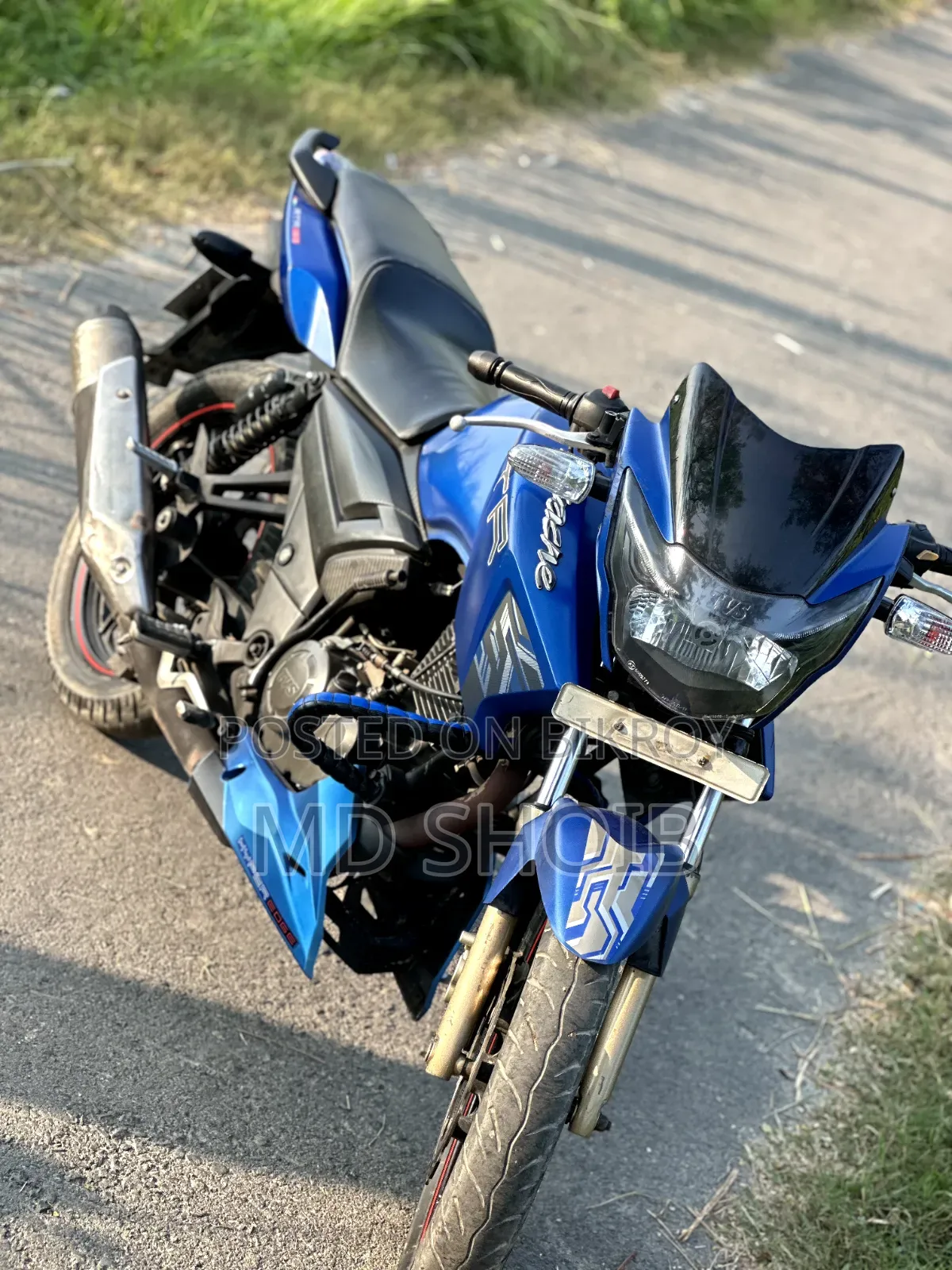 TVS Apache RTR 160 2V 2017 Blue