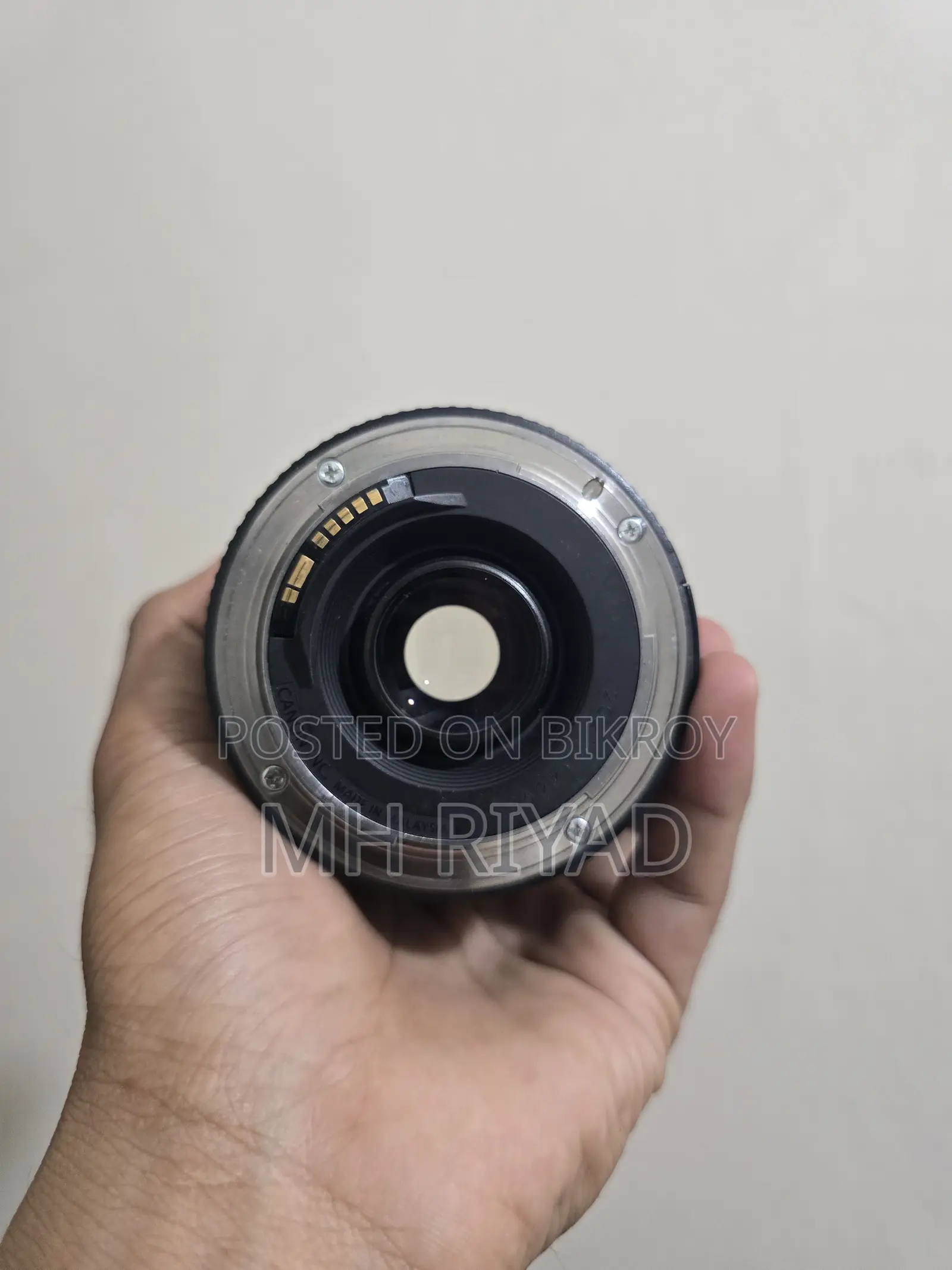 ৭৫-৩০০ মিমি ক্যানন জুম লেন্স