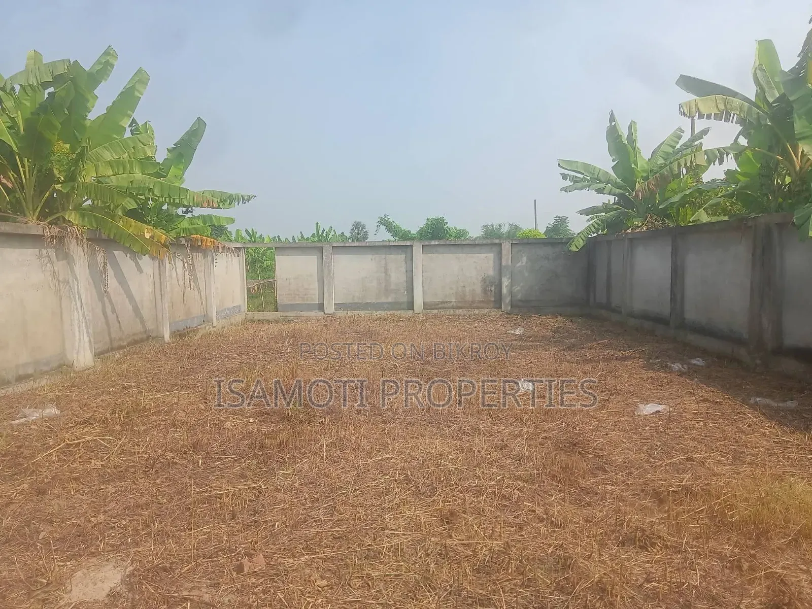 বাউন্ডারি করা ৩ কাঠা প্লট বিক্রয় ১০০ ফিট রাস্তার খুব নিকটে