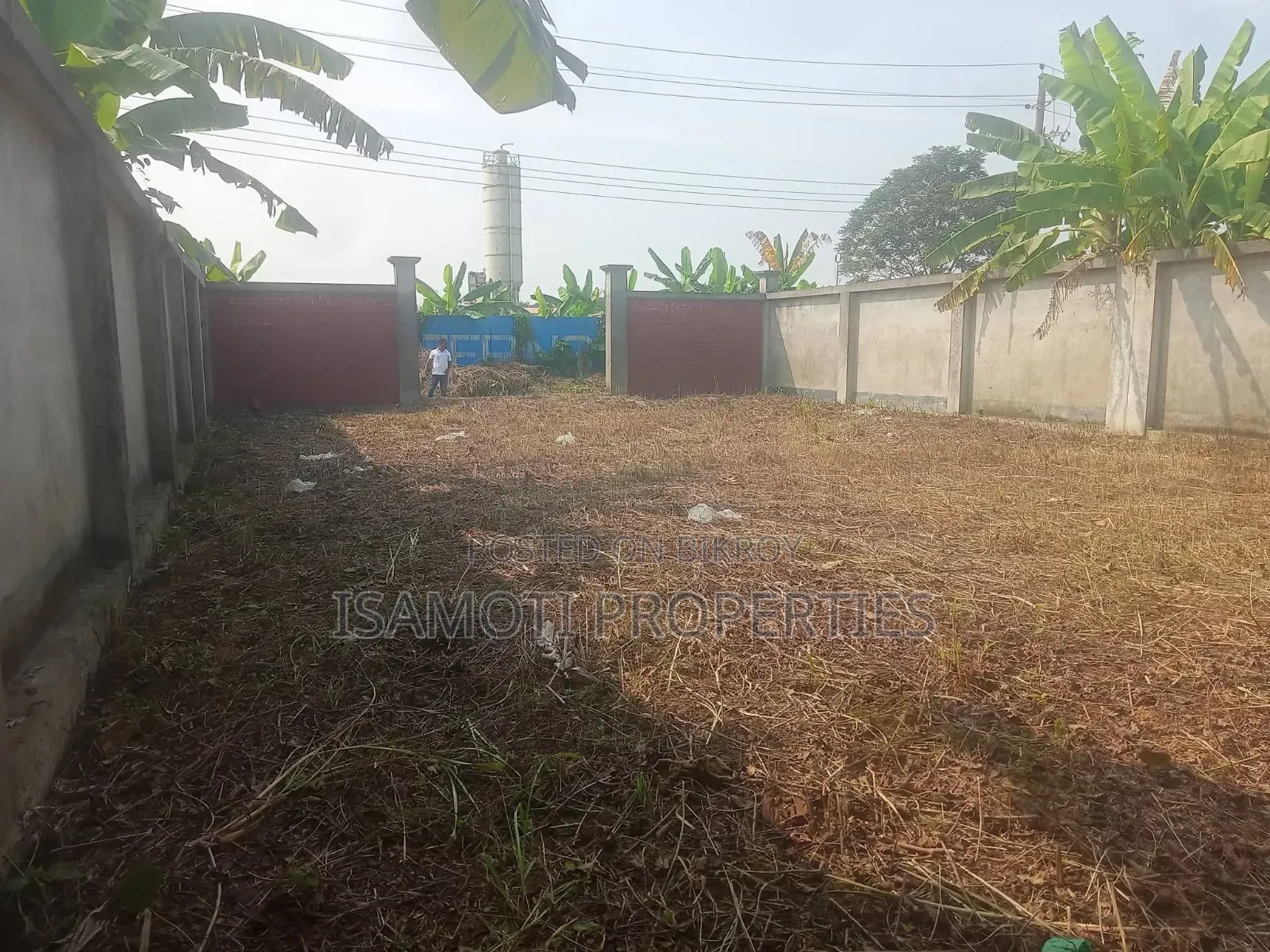 বাউন্ডারি করা ৩ কাঠা প্লট বিক্রয় ১০০ ফিট রাস্তার খুব নিকটে
