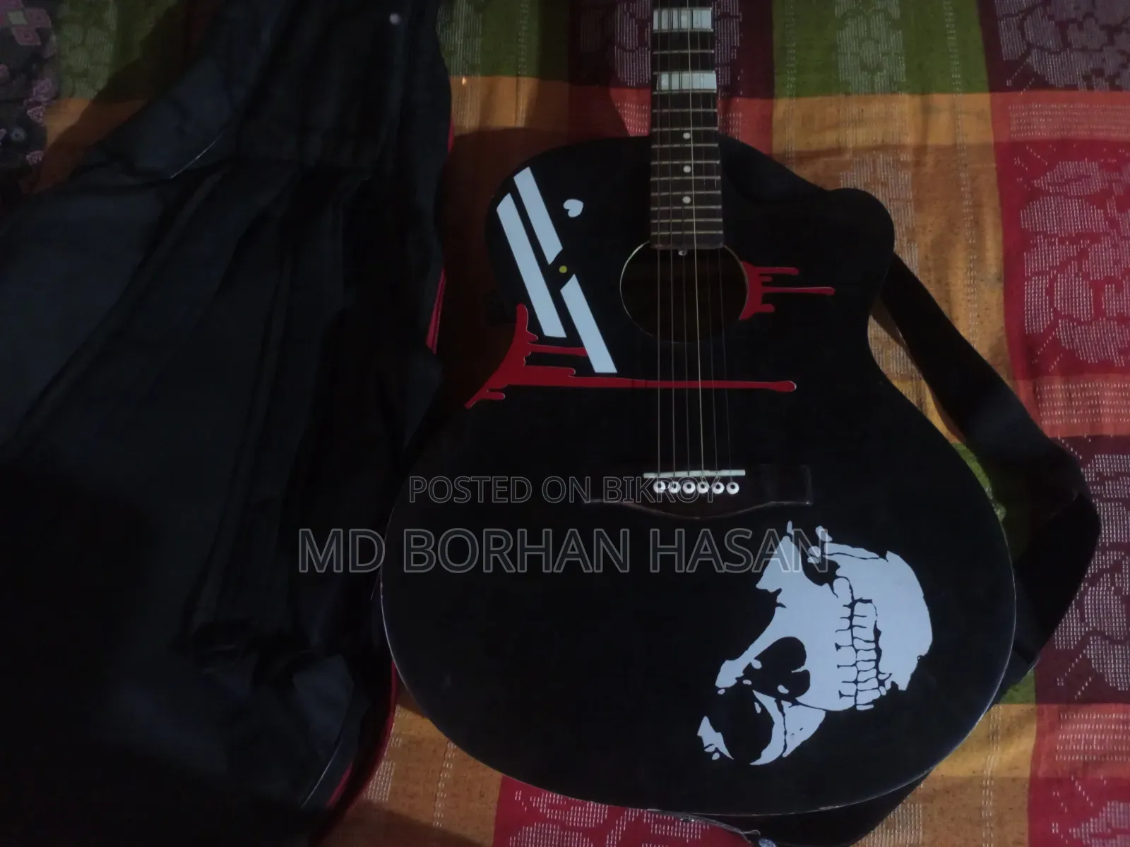 Signature Gogos guitar for sale