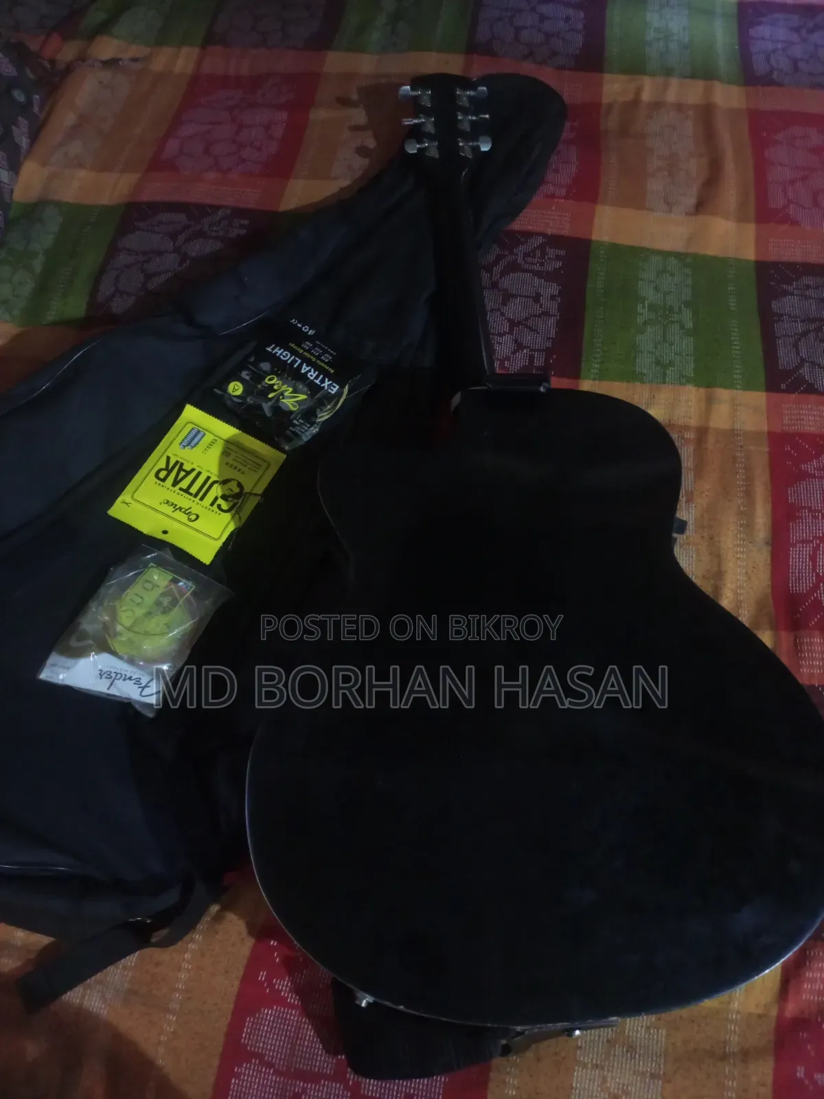 Signature Gogos guitar for sale