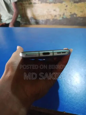 ওয়ানপ্লাস ৯আর ১২৮ জিবি ব্লু