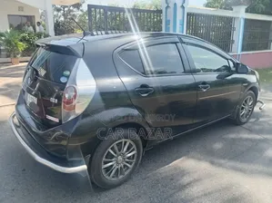 Toyota Aqua 2013 Black