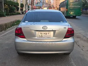 Toyota Axio 1.5 X Two-Wheel Drive 2010 Silver