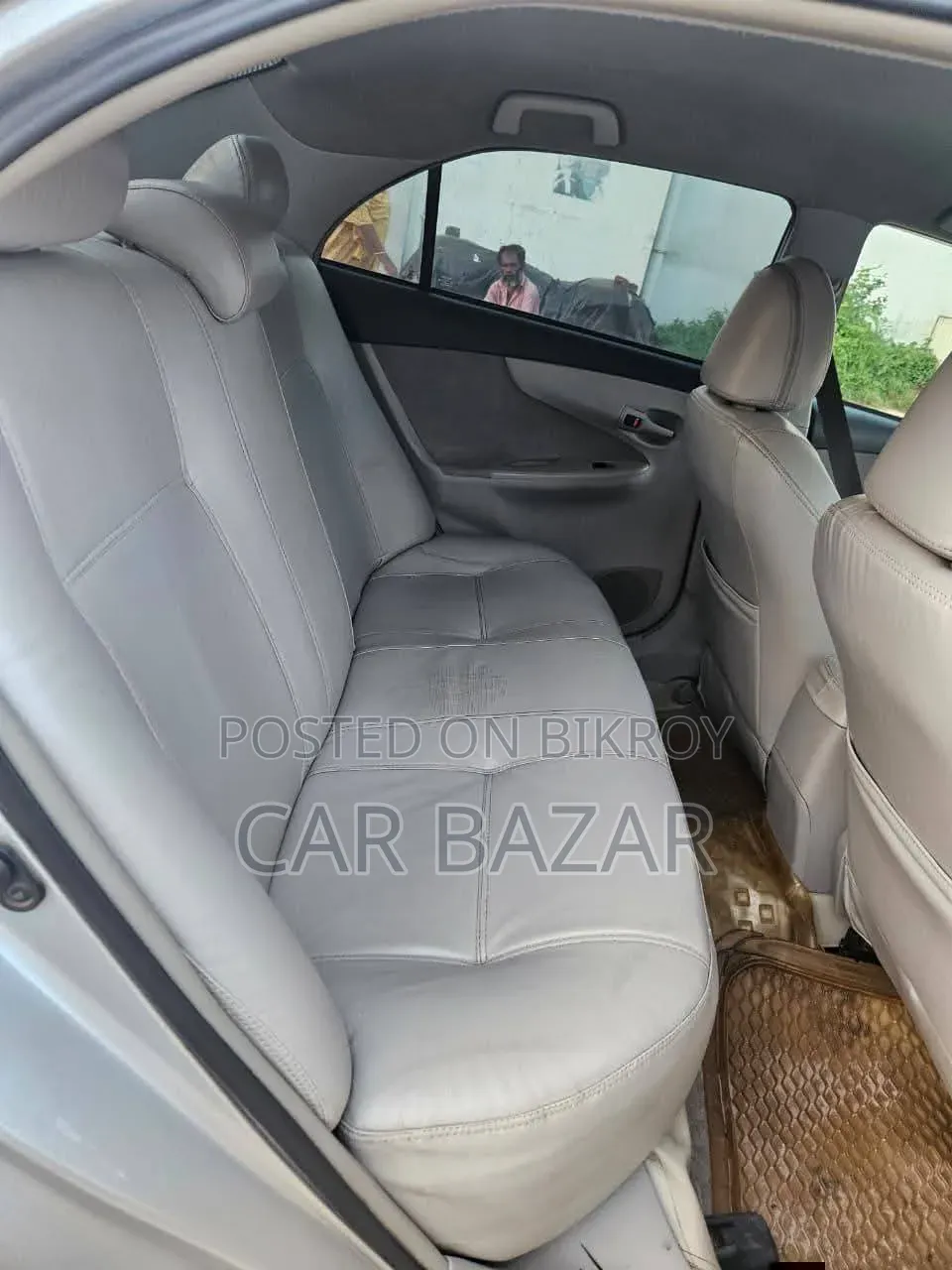 Toyota Axio 1.5 X Two-Wheel Drive 2010 Silver