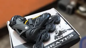 Skting Shoes