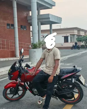 Bajaj Pulsar 150 2018 Red