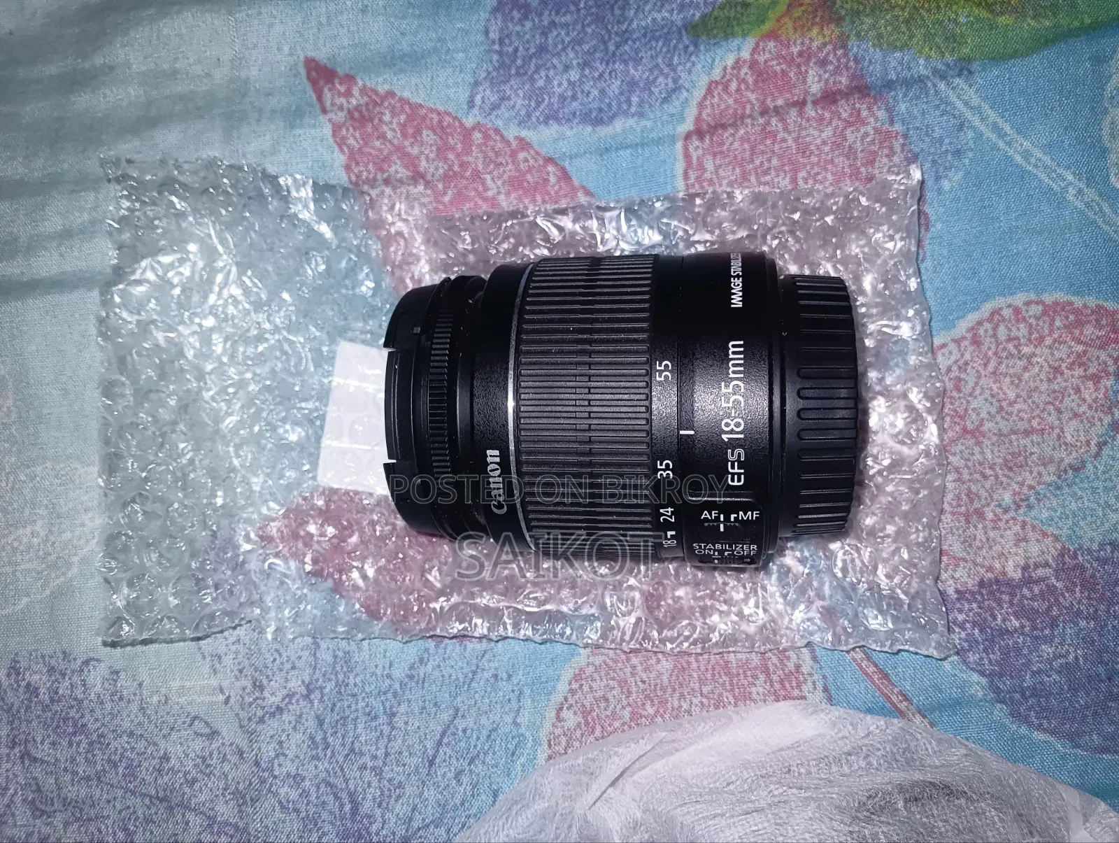 Canon EOS 2000D DSLR Camera With 18-55mm IS II Lens (Full Box)
