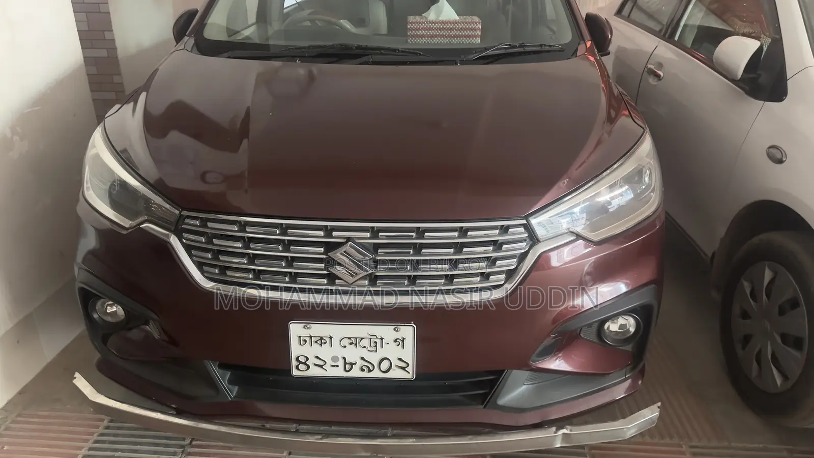 সুজুকি এর্টিগা ২০১৯ লাল