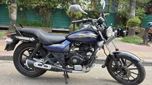 বাজাজ এভেঞ্জার ১৫০ স্ট্রিট ২০১৮ নীল