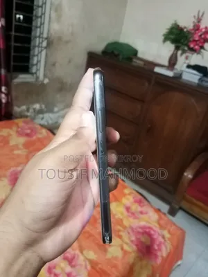 নতুন স্যামসাং গ্যালাক্সি এস২২ ৫জি ১২৮ জিবি কালো