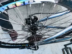 Akij Hi-Speed: Mountain Bike (MTB)